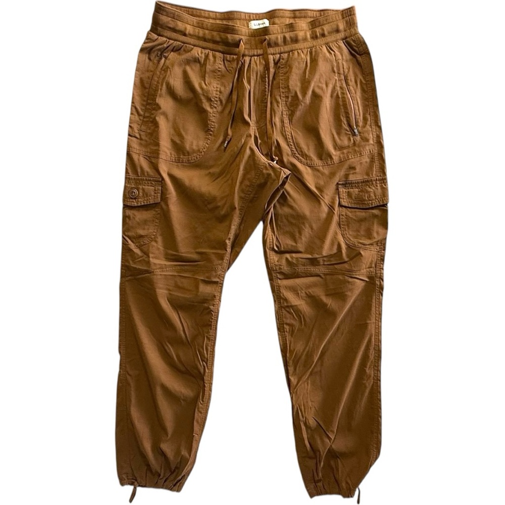 L.L.Bean Women’s Tan Cargo‎ Pants Medium 30x29
